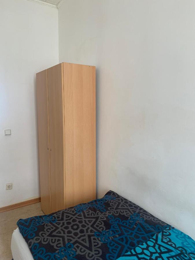 Апартаменты Dachgeschoss Hof Крефельд Экстерьер фото